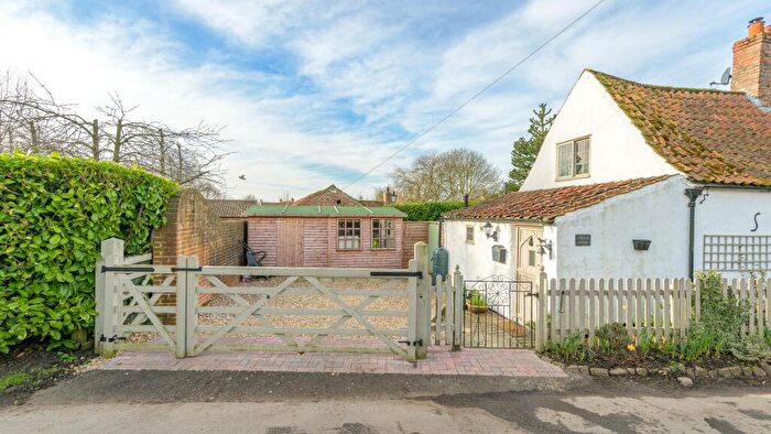 2 Bedroom Detached House For Sale In West Keal Road, Old Bolingbroke, PE23