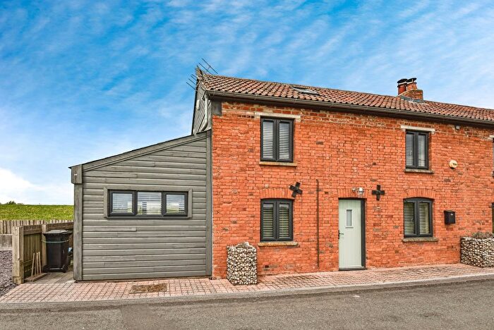 1 Bedroom Semi-Detached House For Sale In Godney, Wells, Somerset, BA5