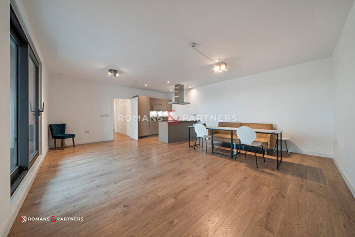 2 Bedroom Apartment To Rent In Chancellor House, South Bermondsey, SE16