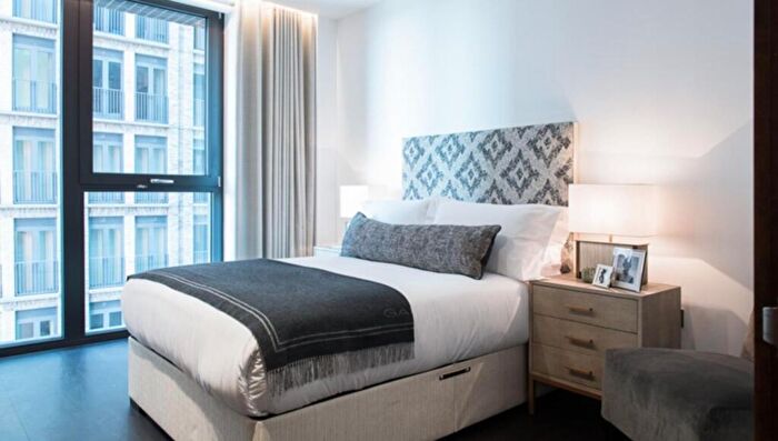 2 Bedroom Apartment To Rent In Charles Clowes Walk, London, SW11