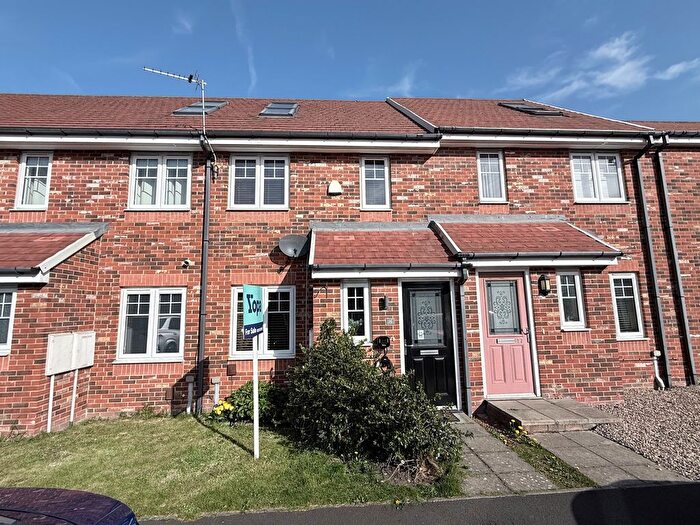 3 Bedroom Terraced House For Sale In Alnmouth Court, Newcastle Upon Tyne, NE5