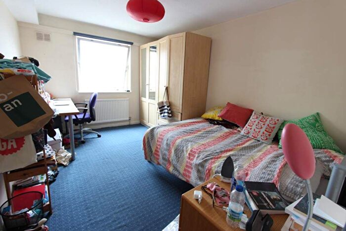 2 Bedroom Flat To Rent In Gresse Street, London, W1T