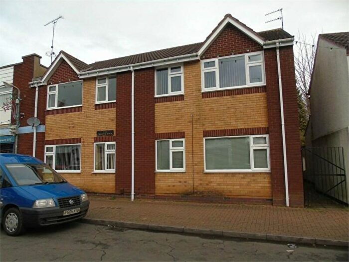 2 Bedroom Flat To Rent In Chequers House, Bulkington, CV12
