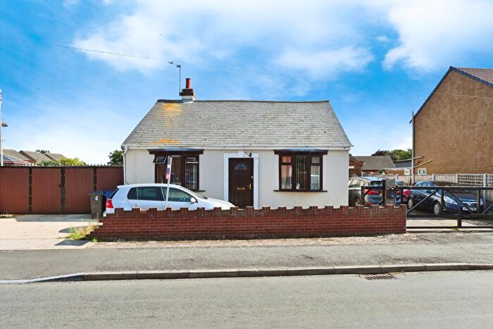 3 Bedroom Bungalow For Sale In Greens Road, Dunsville, Doncaster, South Yorkshire, DN7