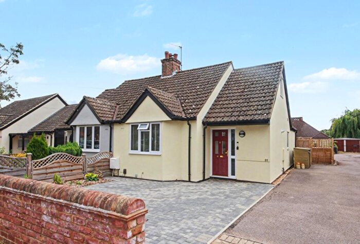 2 Bedroom Semi-Detached House For Sale In Common View, Letchworth Garden City, SG6