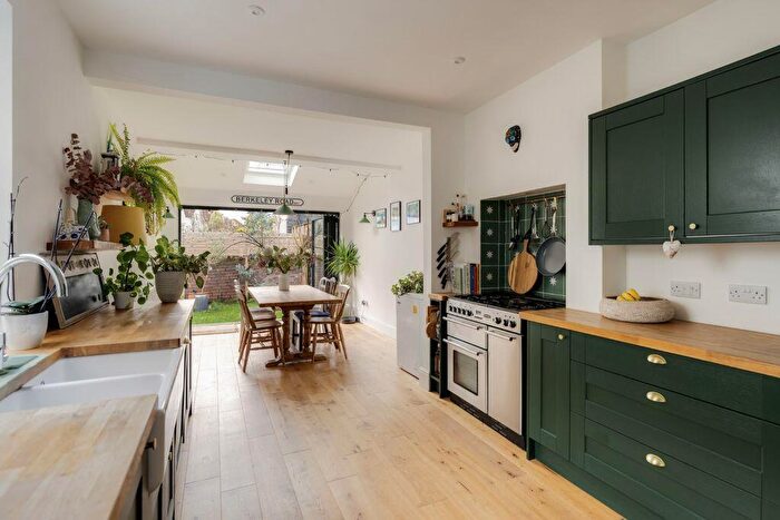 3 Bedroom Terraced House For Sale In Berkeley Road | Westbury Park, BS6