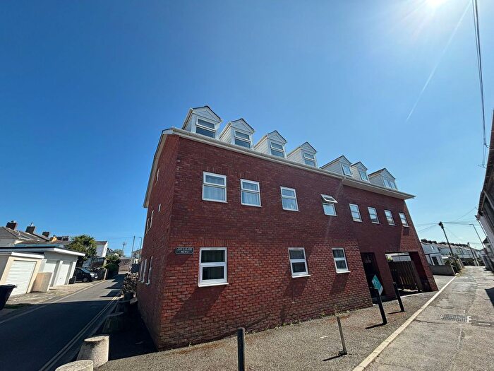 1 Bedroom Property To Rent In Fortune Way, Torquay, TQ1