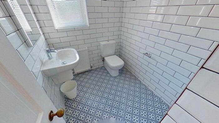 6 Bedroom House To Rent In Cycle Road (D), Lenton, Nottingham, Nottinghamshire, NG7