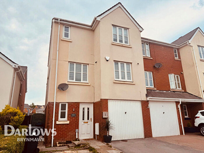 3 Bedroom End Of Terrace House For Sale In Lakeside Way, Brynmawr, NP23
