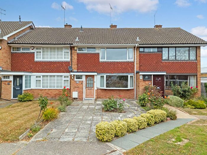 3 Bedroom Terraced House For Sale In The Furlongs, Ingatestone, CM4