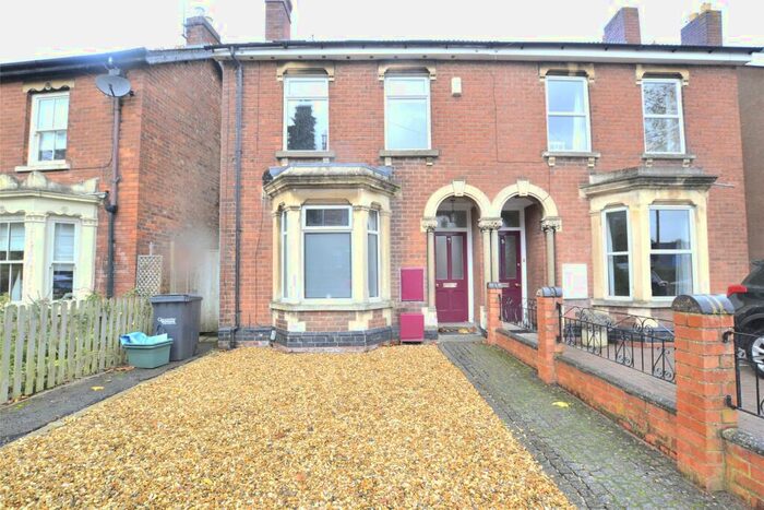 6 Bedroom Semi-Detached House To Rent In Lansdown Road, Gloucester, GL1
