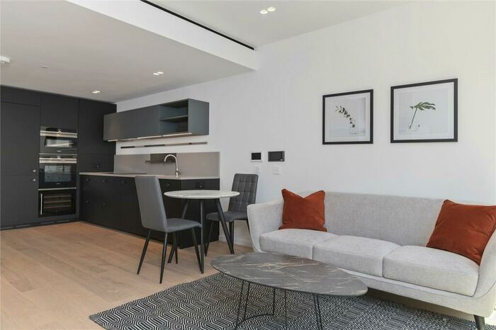 1 Bedroom Apartment To Rent In Bartholomew Close, London, EC1A