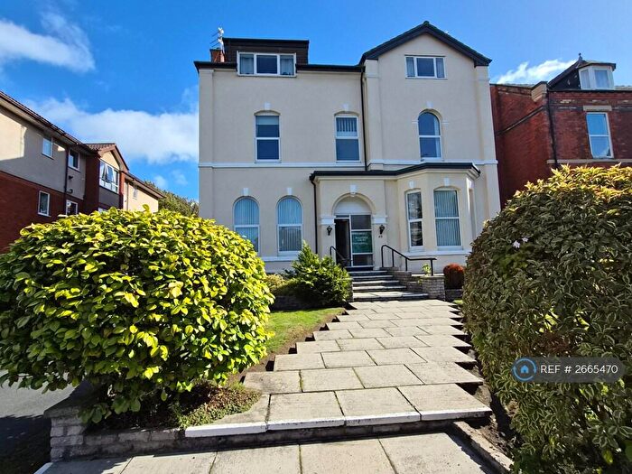 2 Bedroom Flat To Rent In Talbot St, Southport, PR8