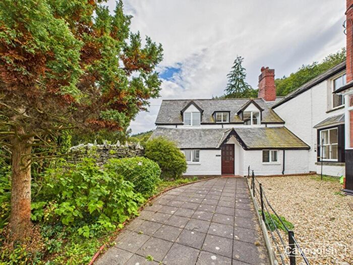 2 Bedroom House For Sale In Mill Street, Corwen, LL21