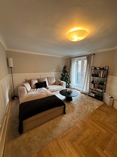 2 Bedroom Flat To Rent In Brown Street, Glasgow, G2