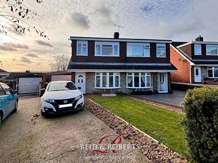 3 Bedroom Semi-Detached House To Rent In Llwyn Derw, Mynydd Isa, Mold, CH7