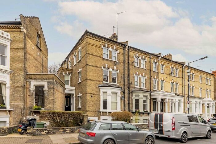 4 Bedroom Flat To Rent In Edith Road, London, W14