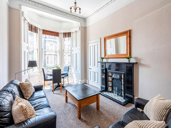 2 Bedroom Flat To Rent In Perth Street, Stockbridge, Edinburgh, EH3