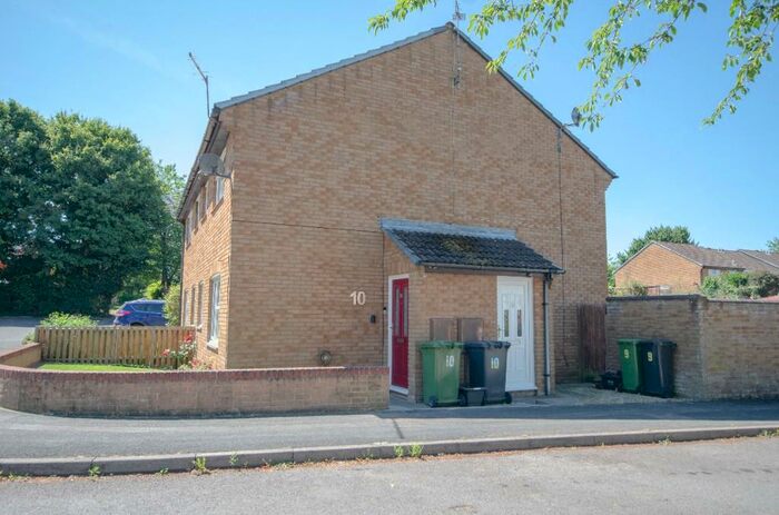 1 Bedroom End Of Terrace House To Rent In Lambourne Road, West End, Southampton, SO18