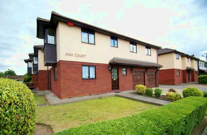 1 Bedroom Flat To Rent In Ash Court, Jutsums Lane, Romford, Essex, RM7