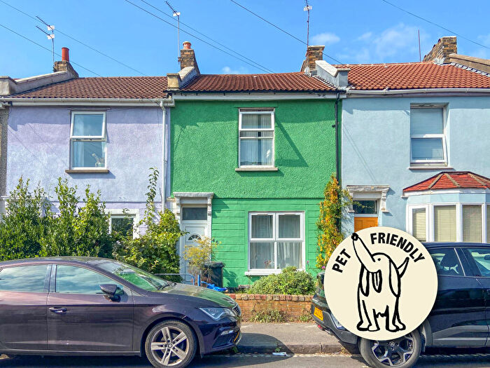 2 Bedroom Terraced House To Rent In High Street, Easton, BS5