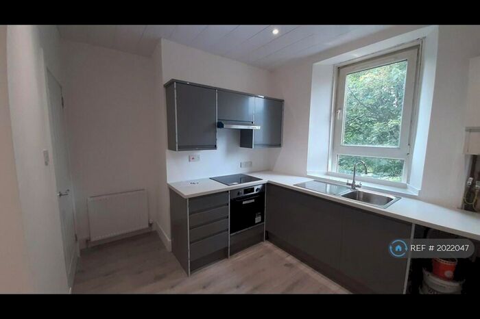 1 Bedroom Flat To Rent In Salisbury Street, Kirkcaldy, KY2
