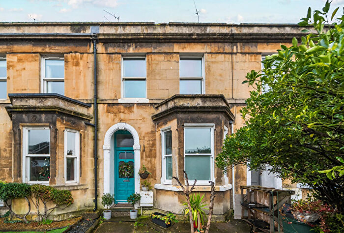 2 Bedroom Terraced House For Sale In Lower Bristol Road, Bath, Somerset, BA2