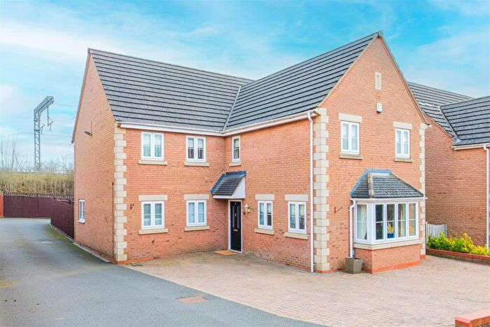 4 Bedroom Detached House To Rent In Ripon Court, Corby, NN18