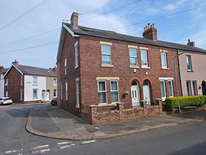 4 Bedroom End Of Terrace House For Sale In Harraby Green Road, Carlisle, CA1