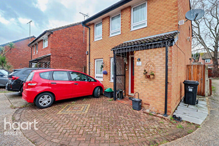 3 Bedroom Detached House To Rent In Stilton Close, Reading, RG6