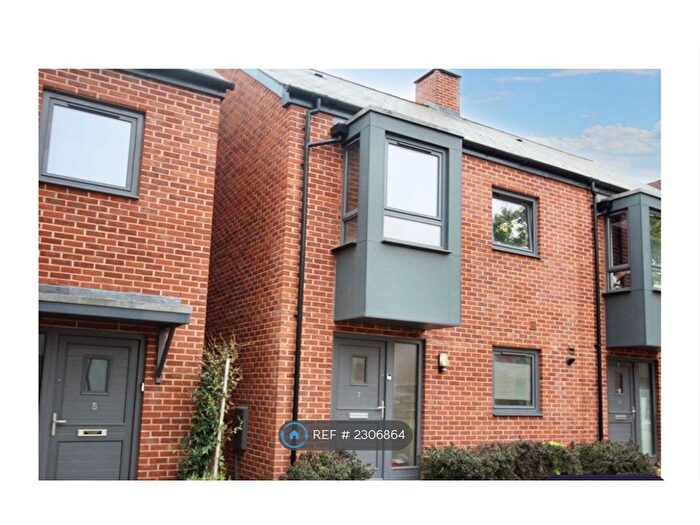 3 Bedroom Semi-Detached House To Rent In Willoughby Avenue, Uxbridge, UB10