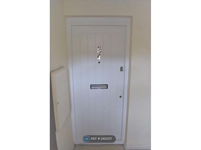 1 Bedroom Flat To Rent In Parsonage Road, Grays, RM20