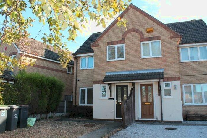 3 Bedroom Property To Rent In Mornington Crescent, Nottingham, NG16