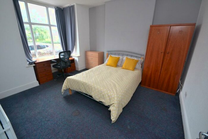 4 Bedroom Flat To Rent In Highfield Road, Dunkirk, Nottingham, NG7