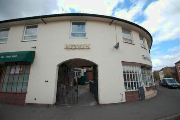3 Bedroom Flat To Rent In Church Street, Nottingham, NG11