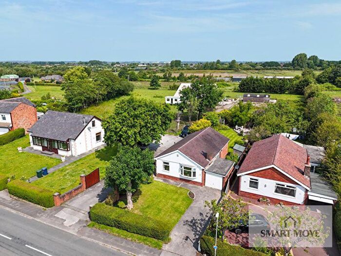 3 Bedroom Detached Bungalow For Sale In Moss Lane, Hesketh Bank, Preston, PR4