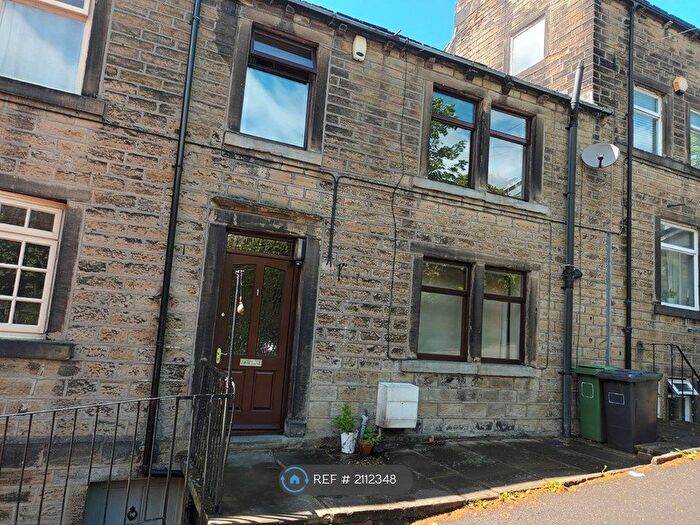 2 Bedroom Terraced House To Rent In Church Street, New Mill, Holmfirth, HD9