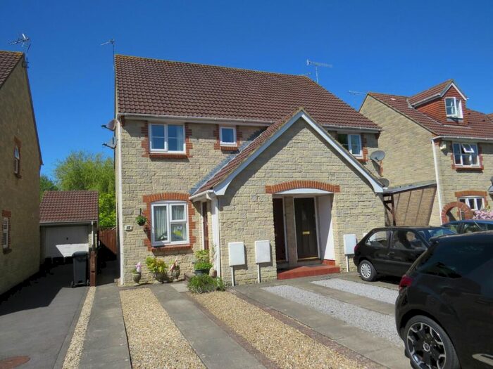 1 Bedroom Flat To Rent In Felsberg Way, Cheddar, Somerset, BS27