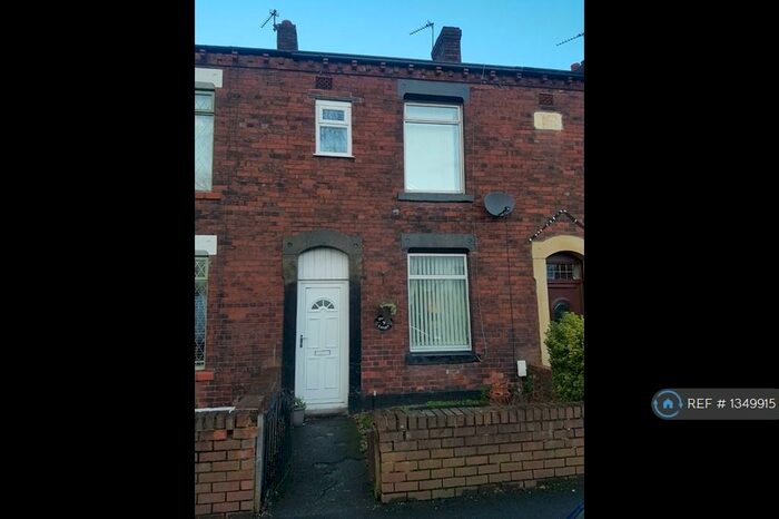 3 Bedroom Terraced House To Rent In Denton Lane, Chadderton, Oldham, OL9