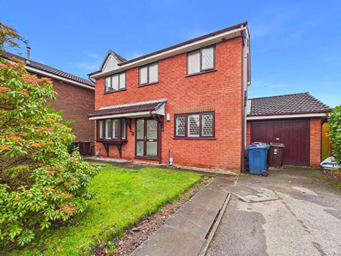 3 Bedroom Detached House For Sale In Pine Avenue, Ormskirk, L39