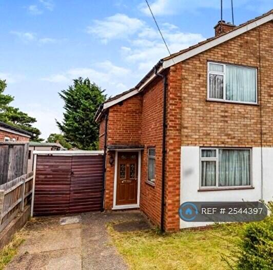 2 Bedroom Semi-Detached House To Rent In Ereswell Road, Luton, LU3