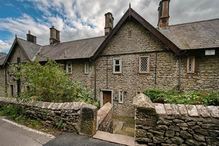 2 Bedroom Terraced House For Sale In Middle Row, Cressbrook, Buxton, SK17