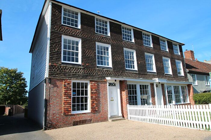3 Bedroom End Terrace House For Sale In Ashford Road, Tenterden, TN30