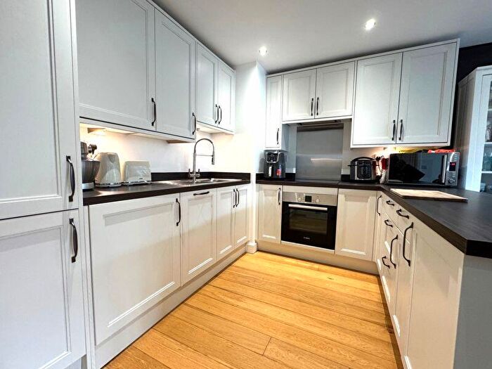2 Bedroom Apartment To Rent In Drift Court, Basin Approach, London, E16