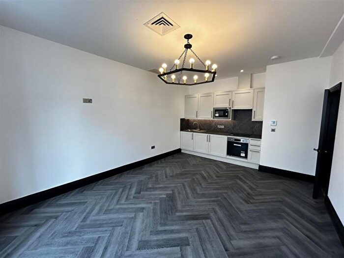 2 Bedroom Apartment To Rent In East Street, Brighton, BN1