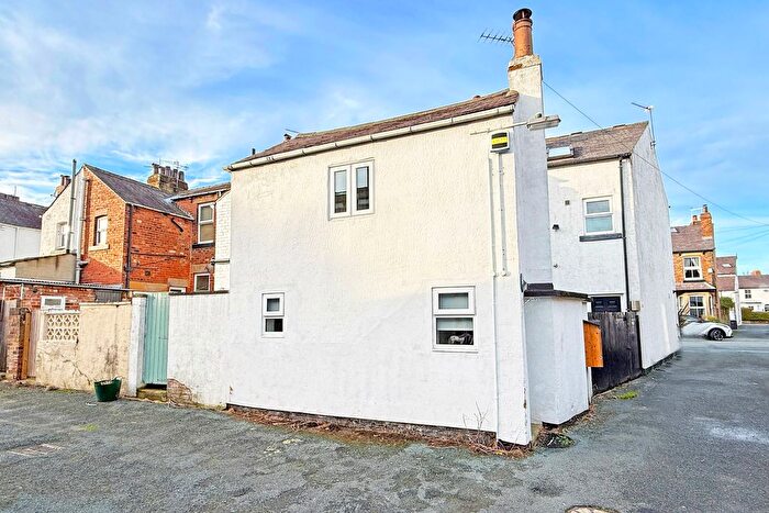 1 Bedroom Cottage For Sale In Russell Street, Harrogate, HG2