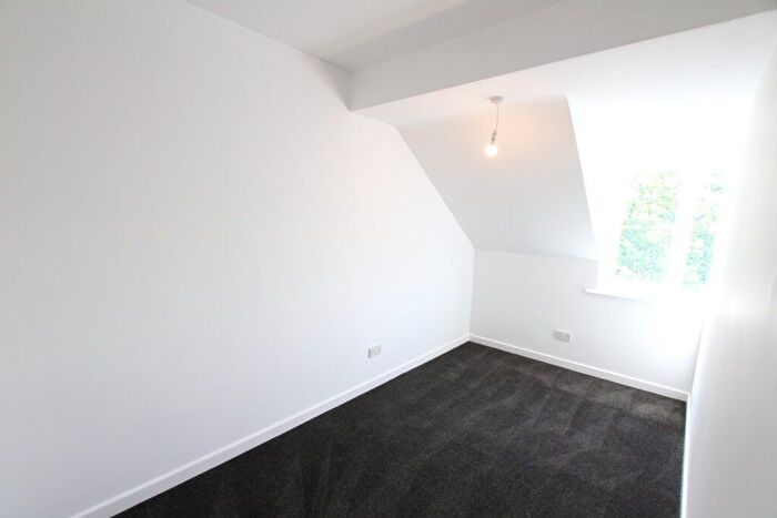 1 Bedroom Flat To Rent In James Court, High Street, Middleton Cheney, Oxon, OX17