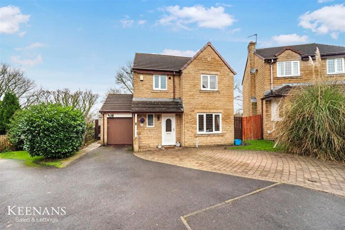 3 Bedroom Detached House For Sale In Rochester Drive, Burnley, BB10