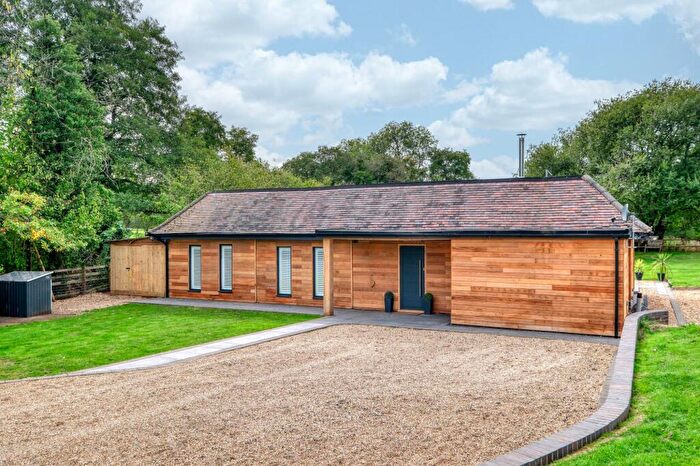3 Bedroom Detached House For Sale In Lower Gambolds Lane, Finstall, B60
