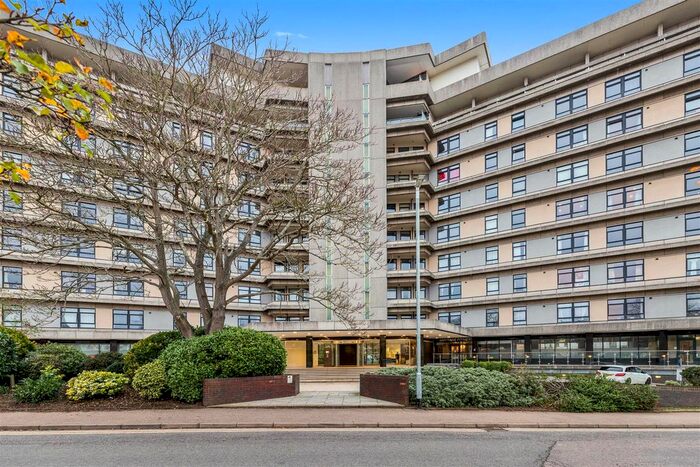 1 Bedroom Flat To Rent In The Panorama, Park Street, Ashford, TN24